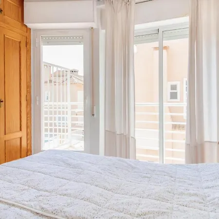 2 Bedroom Lovely In Holiday home *