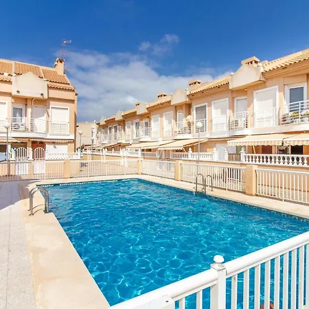 2 Bedroom Lovely In *