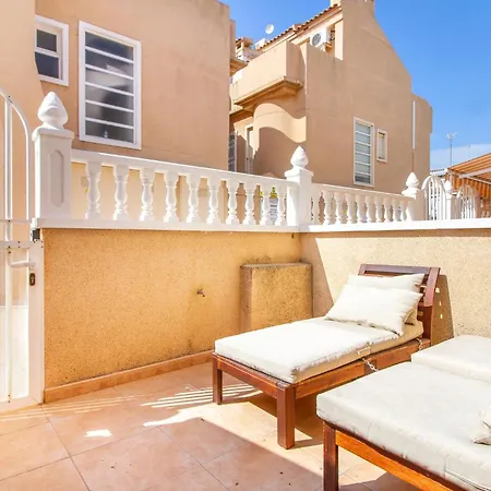 2 Bedroom Lovely In Holiday home *